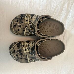 Realtree camo Crocs size 10